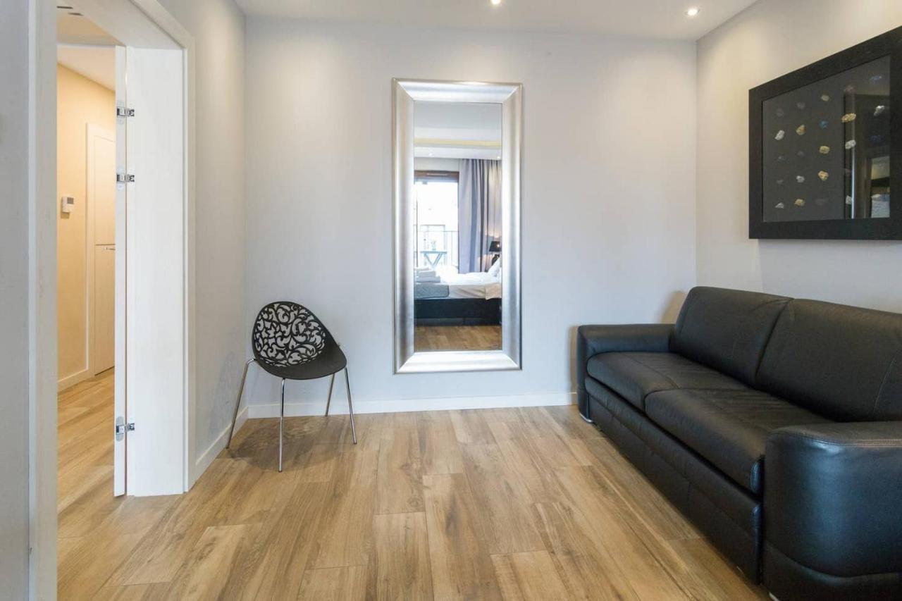 Holiday Apartments Browar Lubicz Krakow Stare Miasto Dış mekan fotoğraf